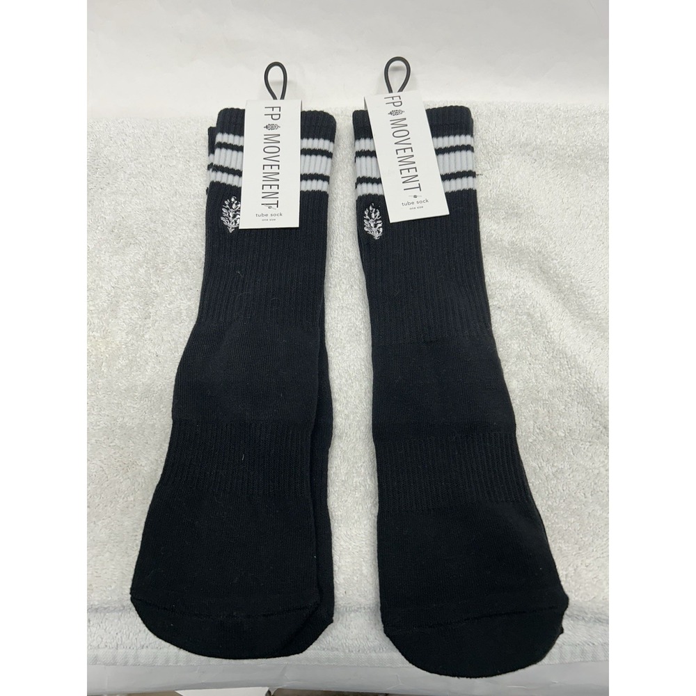 Free People Movement Womens Black Tube Crew Socks 2 Pair